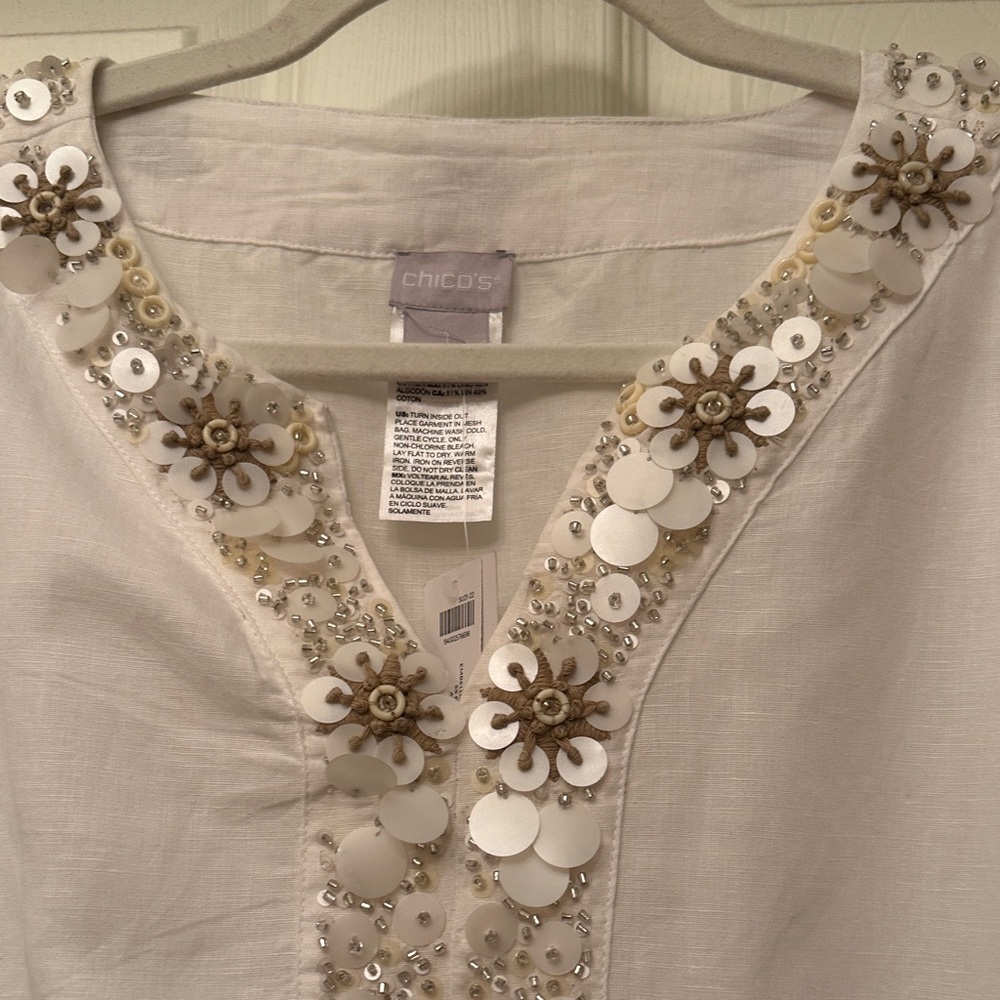 Chico's Ivory Tunic with Taupe and Silver Accents Size 1 - Picture 3 of 12